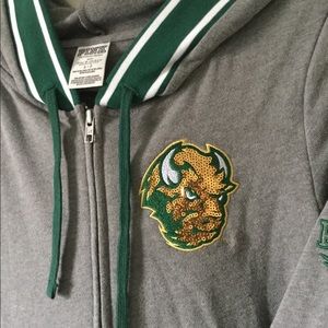 VS NDSU lot.  2 T’s and full zip sweatshirt size S